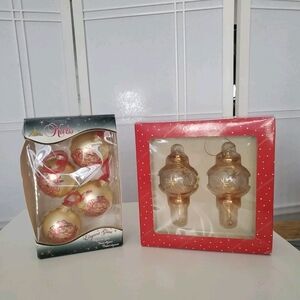 Elegant Glass Holiday Ornaments Set - Gold and Red